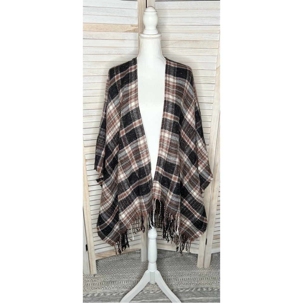 Universal Thread Plaid Wrap Poncho - One Size - EUC!